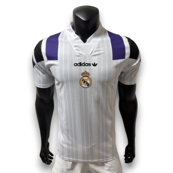 Camiseta Real Madrid 2026-2027 Entrenamiento Retro – Version Pro Player